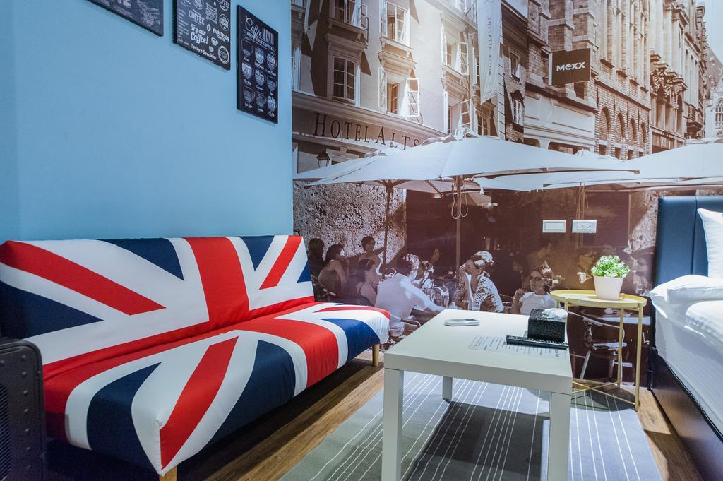 Ace Homestay หลัวตง ภายนอก รูปภาพ